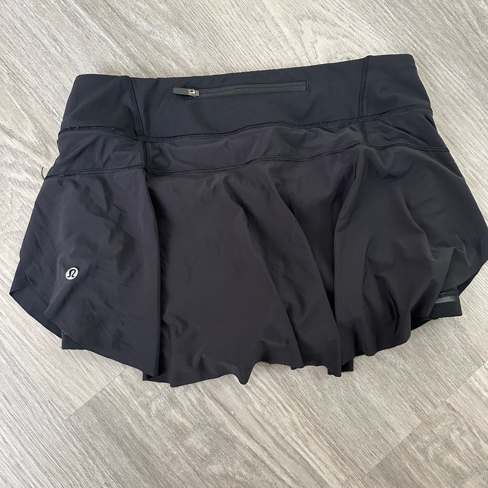 lululemon Pace Skirt in black